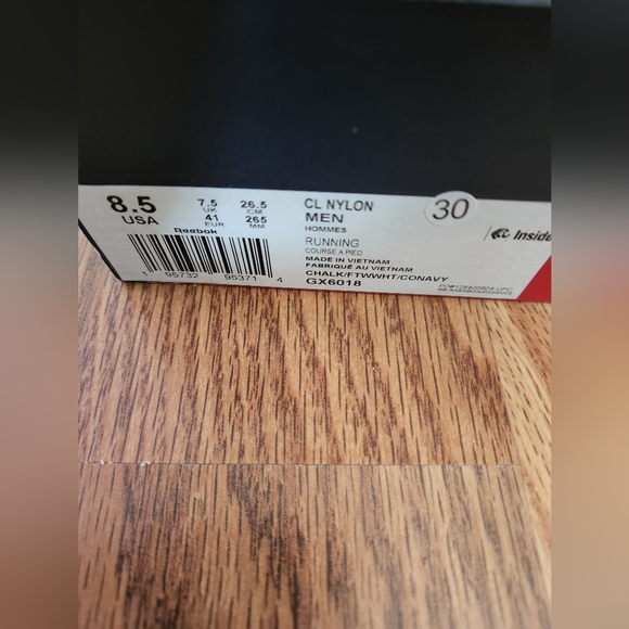 Reebok CL Nylon - Picture 17 of 17